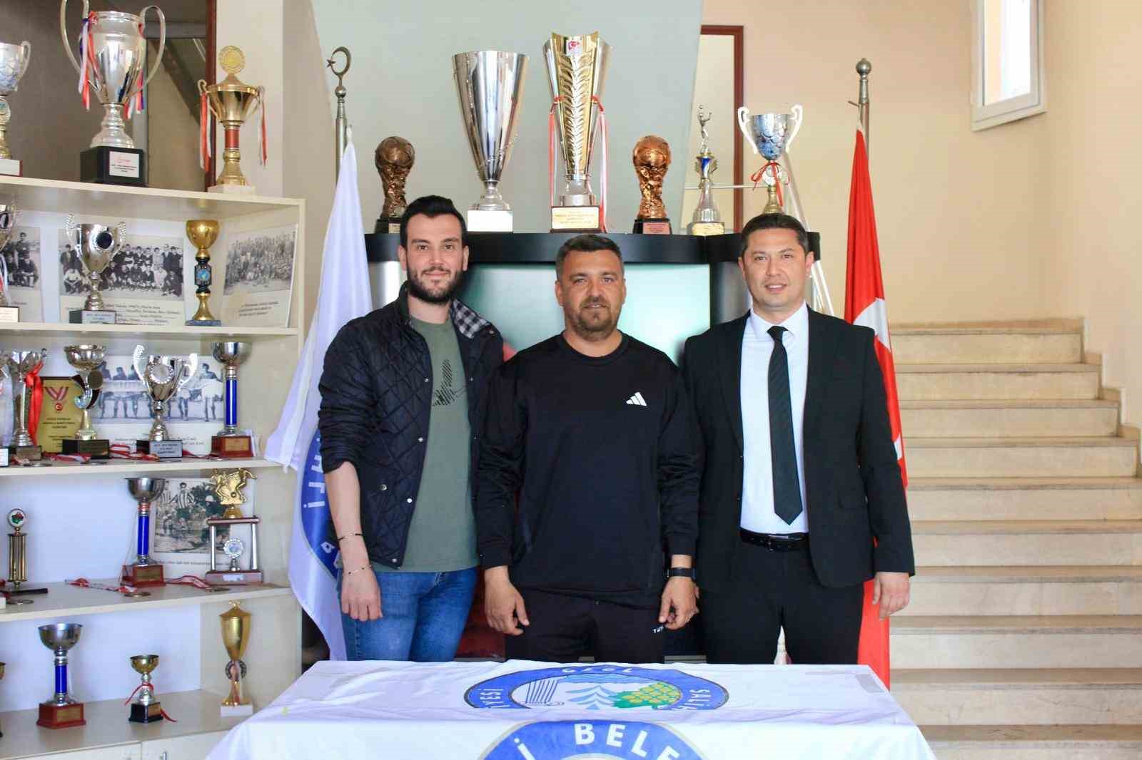 Salihli Belediyespor’da teknik direktörlüğe Kahraman getirildi