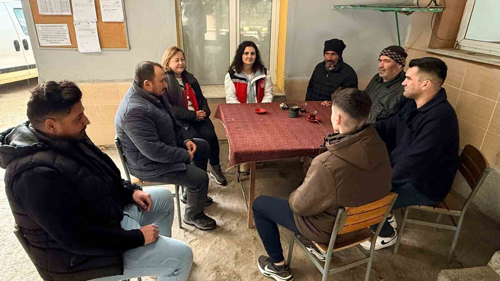 Sarıgöl’de istiridye mantarı üretiminde örnek buluşma