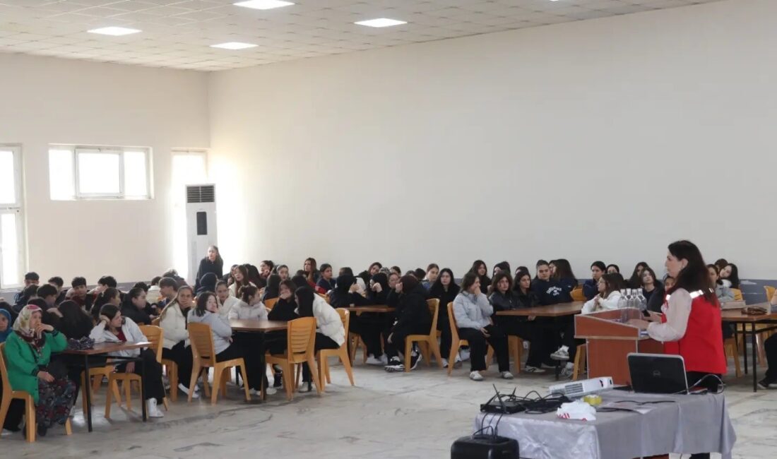 Manisa’nın Akhisar ilçesinde "Kadın Eli