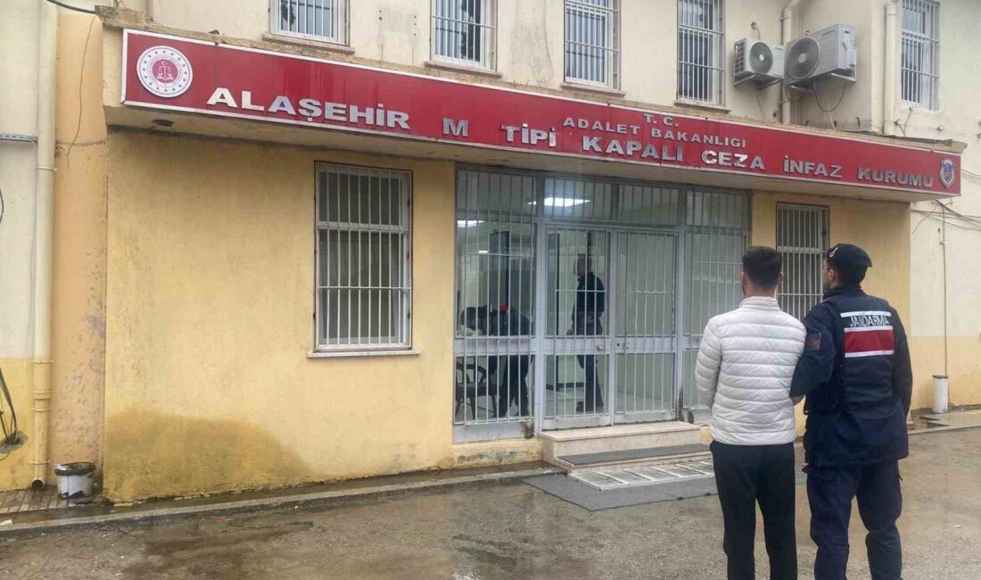 Manisa’nın Alaşehir ilçesinde jandarma ekiplerinin