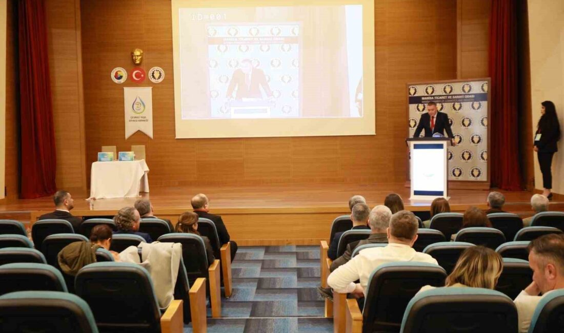 Manisa’da düzenlenen Sürdürülebilir Nefroloji Sempozyumu’nda,