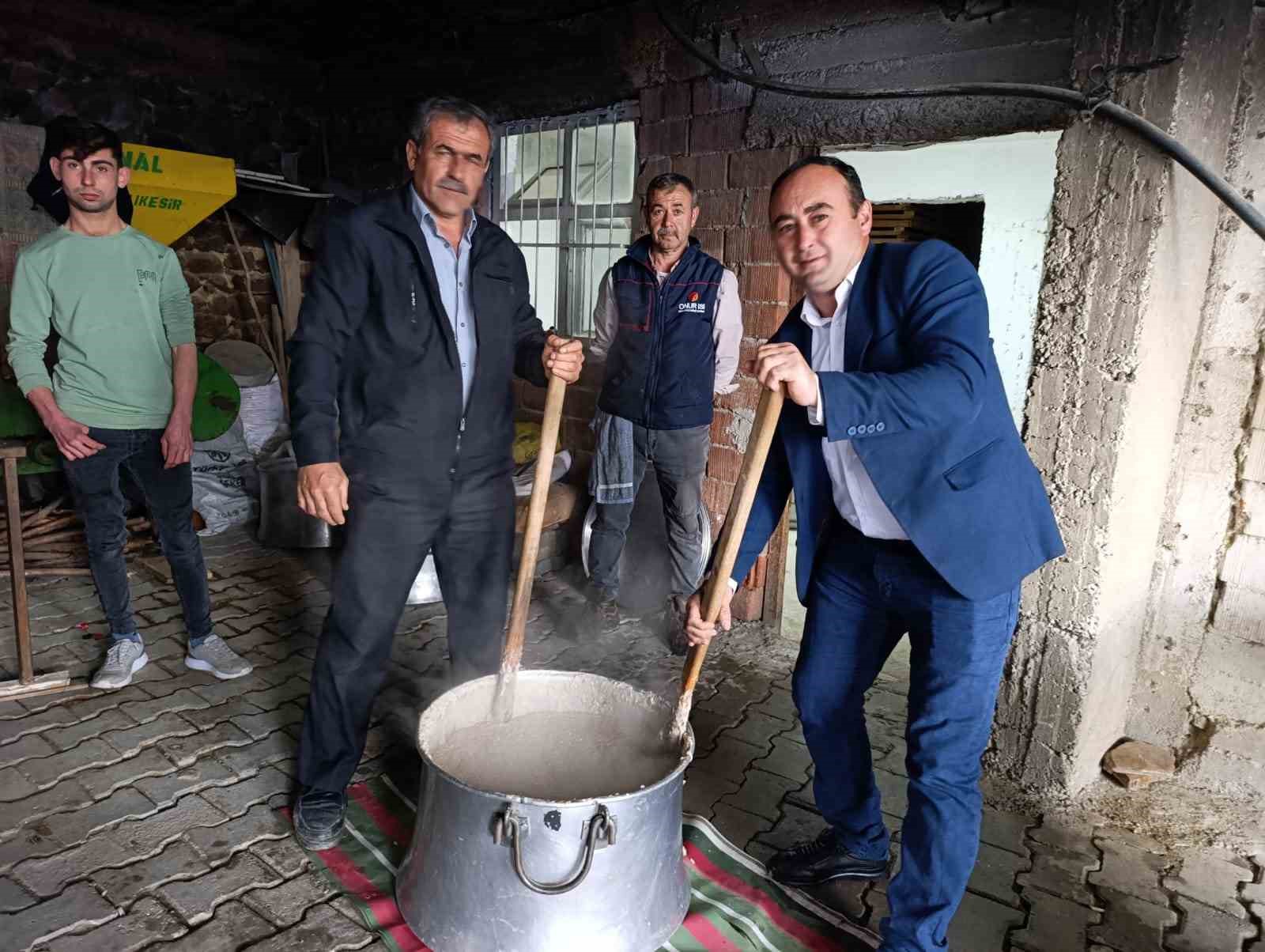 Gördes’te asırlık gelenek yaşatılıyor