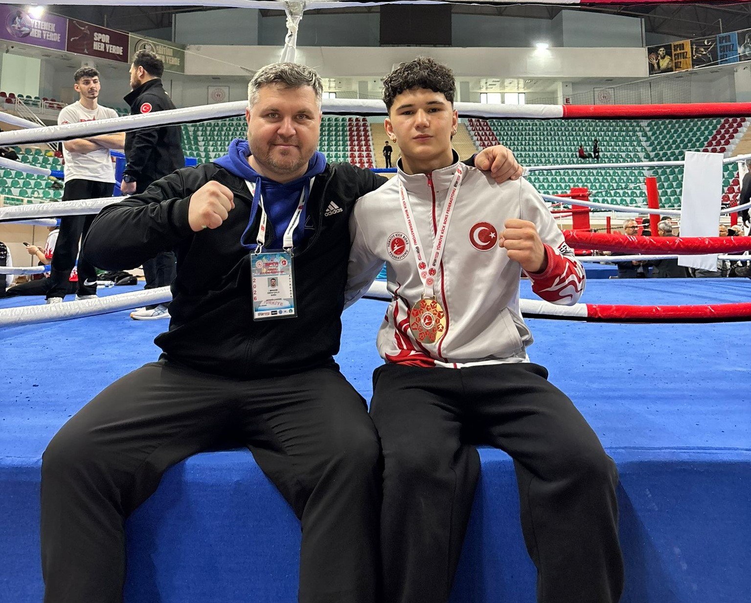 Kick Boks Türkiye Şampiyonası’nda Salihli’ye gurur veren başarı