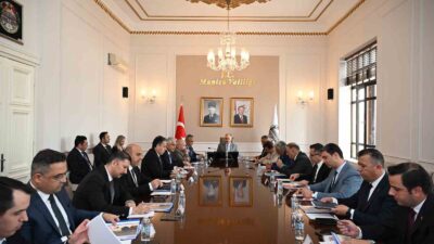 Manisa Valisi Vahdettin Özkan başkanlığında