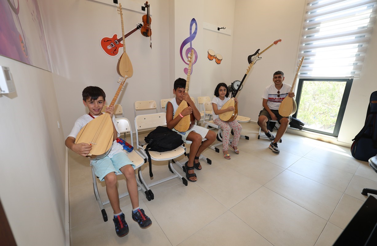 Şehzadeler Belediyesi’nde yeni dönem müzik kursları başlıyor