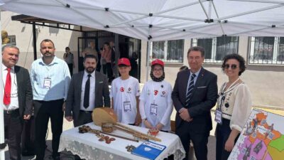 Manisa’da Akşemseddin Ortaokulu tarafından düzenlenen