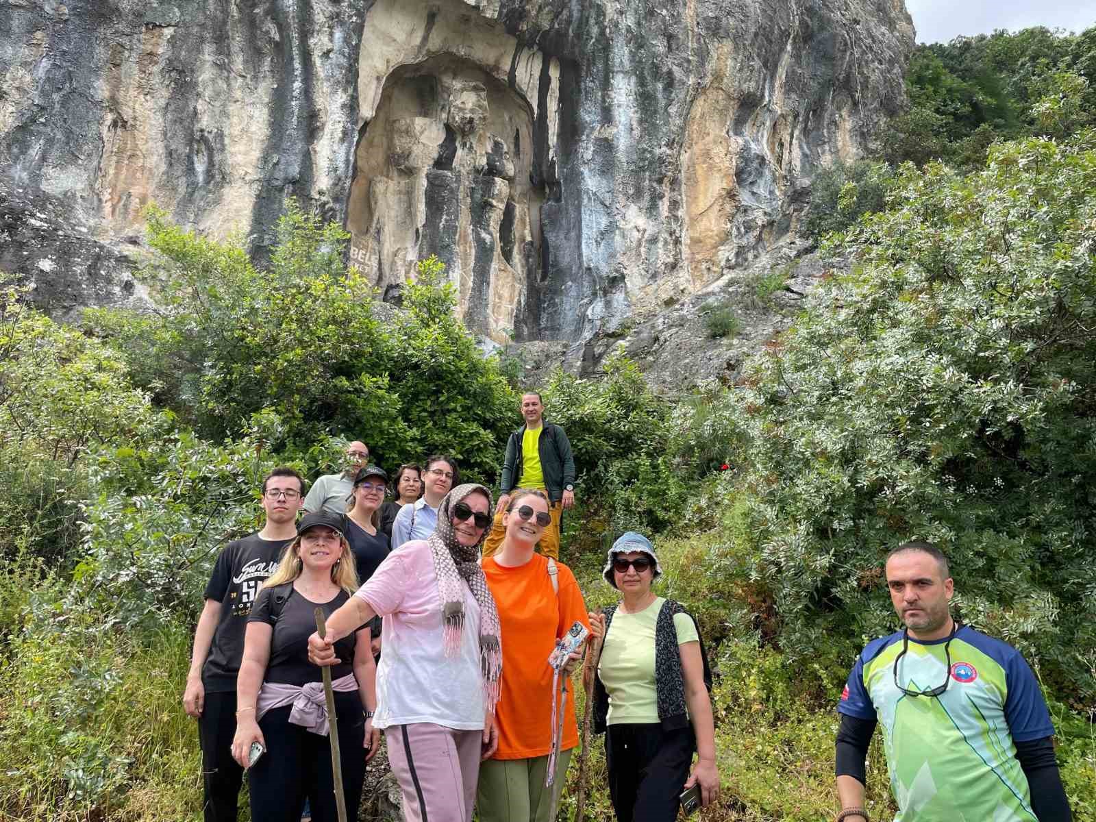 Doğaseverler Kybele yürüyüşünde buluştu