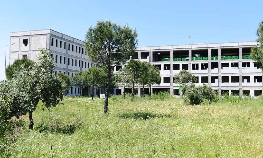 Manisa Celal Bayar Üniversitesi