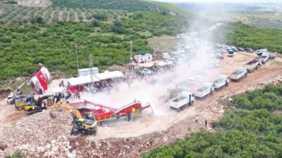 Manisa’nın Saruhanlı ilçesinde, arazi yollarının